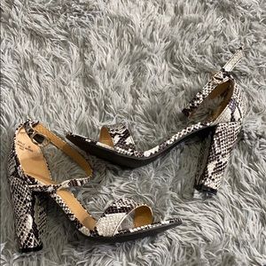 White snake heels